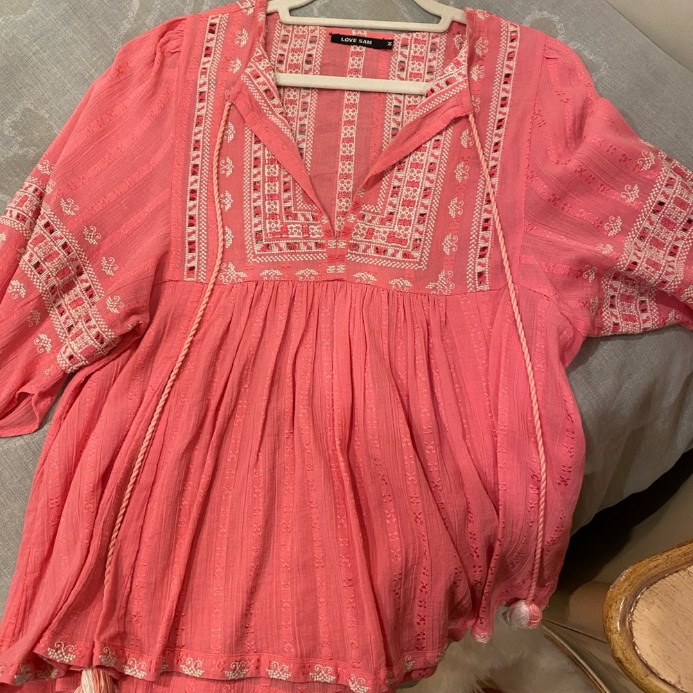 LOVE SAM PINK crochet top